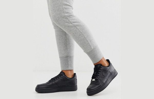 Nike <a href="https://castle-shop.com/product-tag/air-force/" class="st_tag internal_tag " rel="tag" title="Posts tagged with Air Force">Air Force</a> 1 Low ’07 Black-image